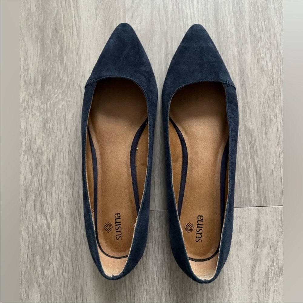 Susina Navy Blue Suede Pointed Toe Flats Women’s Size 8M Slip On Loafers Office